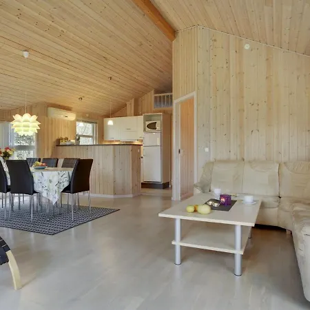 Thorketil - 1-1km From The Sea In Ne Jutland By Interhome * הלס