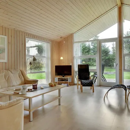 בית נופש Thorketil - 1-1km From The Sea In Ne Jutland By Interhome *